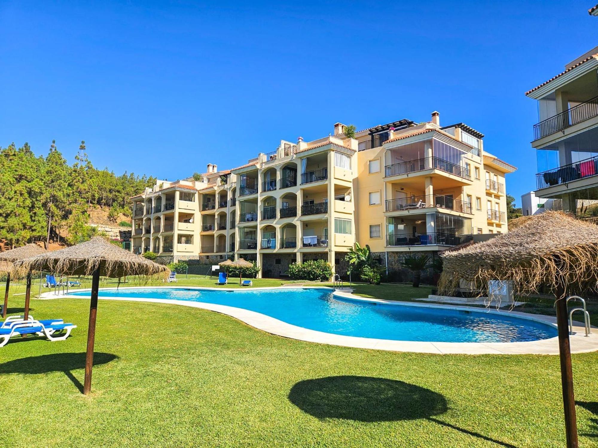 Amazing 4 Bedroom Penthouse In El Faro MIJAS COSTA Dış mekan fotoğraf